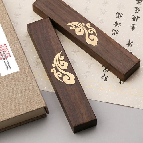 文房雅韻 紅木書法鎮(zhèn)尺的藝術之美與實用匠心
